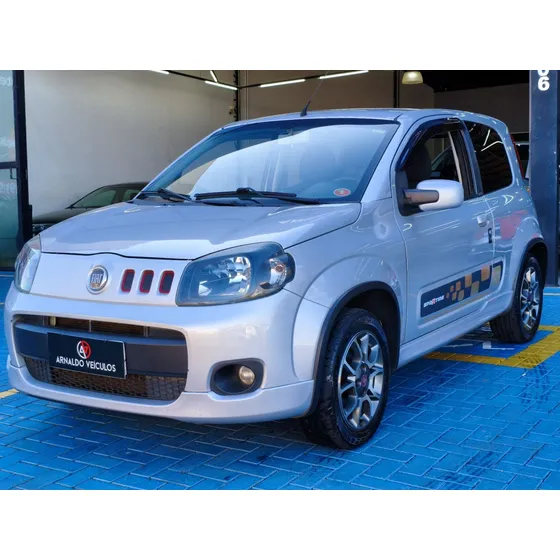 Fiat Uno Sporting 1.4 Evo Fire Flex 8v 2p