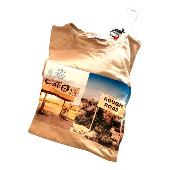 Remera Urban House Con Etiqueta (retira En La Paloma Rocha)