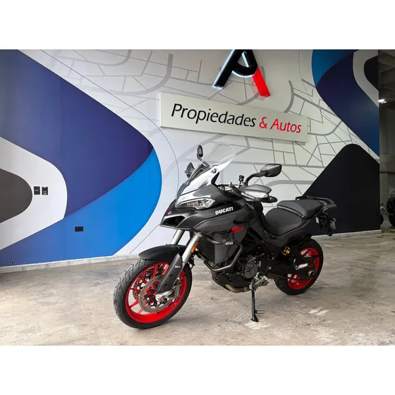 Ducati Multistraba V2s 950