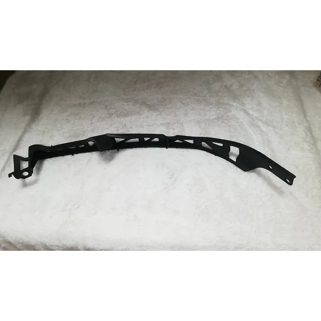 121) Filler Base Faro Izquierda Parachoque Delantero Mazda 6