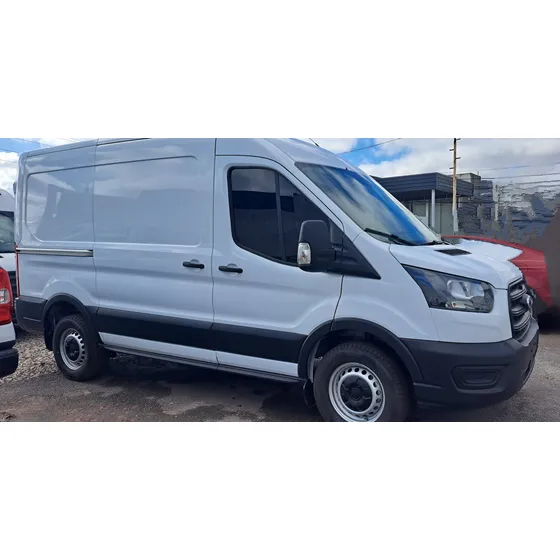 Ford Transit 2.2 Furgon Mediano 350m