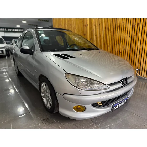 Peugeot 206 1.6 Xs Premium Nav Hdi