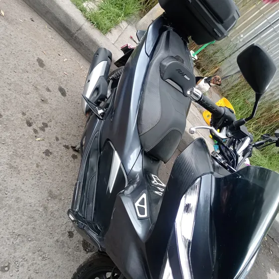  Vendo  Hermosa Honda Pcx 150 Modelo 2022  Precio Opor