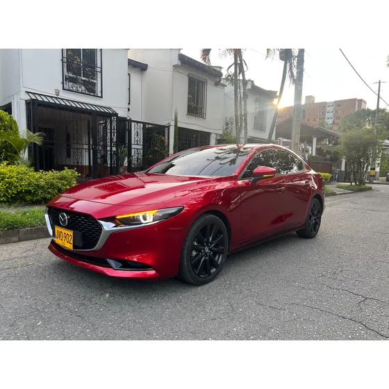 Mazda 3 2.0 Grand Touring