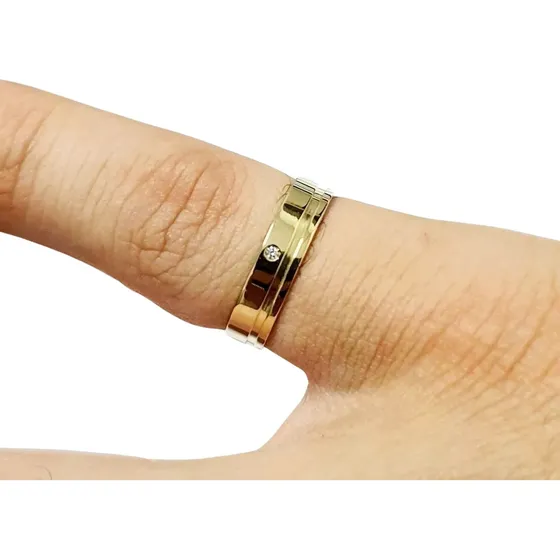 Aliança Ouro 18k Reta Quadrada 4mm Friso E Pedra (unidade)