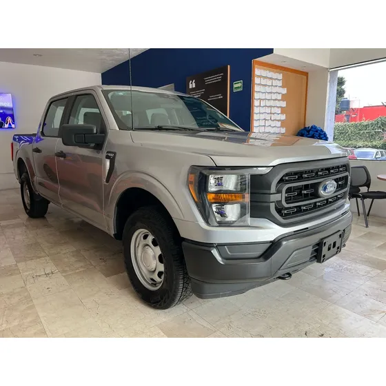 Ford F-150 5.0l Xl Doble Cabina V8 4x4 At