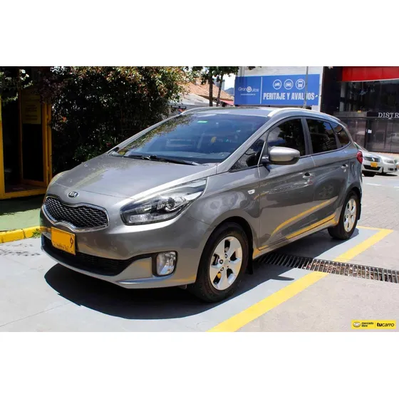 Kia Carens 2.0 Suv Ex At 4x2