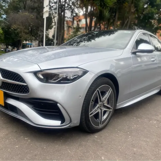 Mercedes-Benz C350e 2.0 2023 Híbrido Enchufable