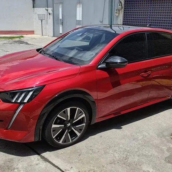 Peugeot 208 2022 1.2 Gt
