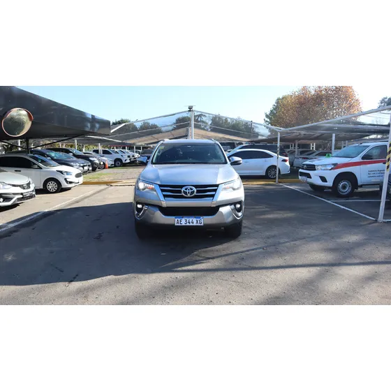 Toyota Sw4 2.8 Srx 204cv 4x4 7as At