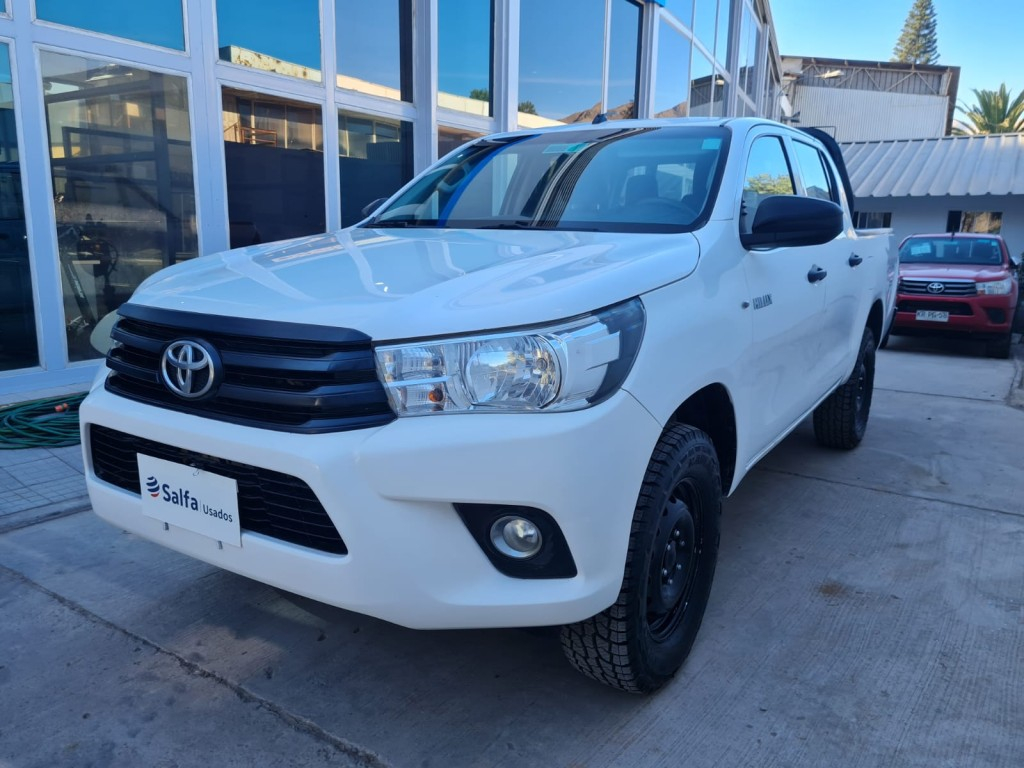 Toyota Hilux Dcab 4x4 2.4 Dx