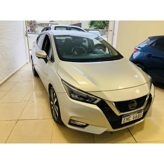 Nissan Versa 1.6 Exclusive At