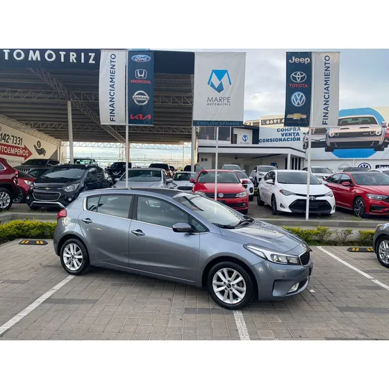 Kia Forte 2.0 Hb Ex At