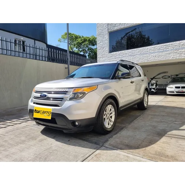 Ford Explorer Xlt