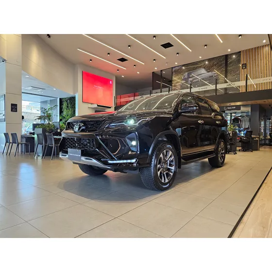 Toyota Fortuner 2.8 Diesel Srv 4x4 At