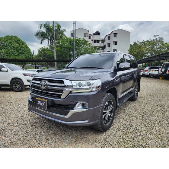Toyota Land Cruiser 4.5 Grx Diesel Arabe