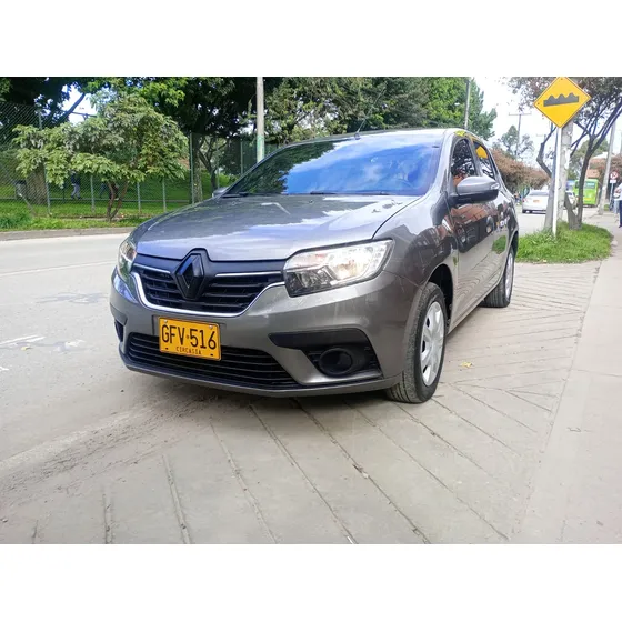 Renault Logan Life