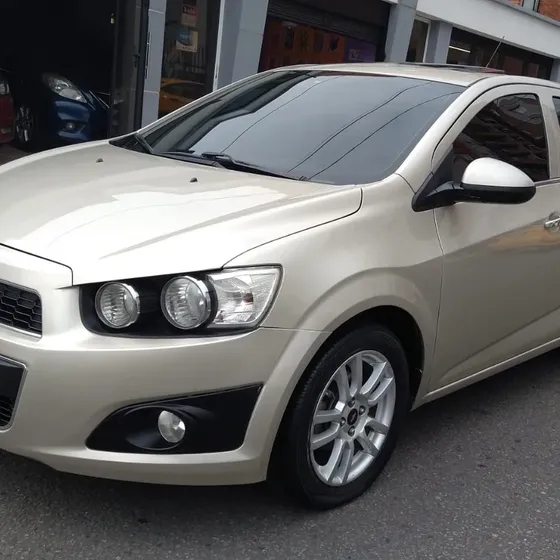 Chevrolet Sonic 2016 1.6 Lt 4 P