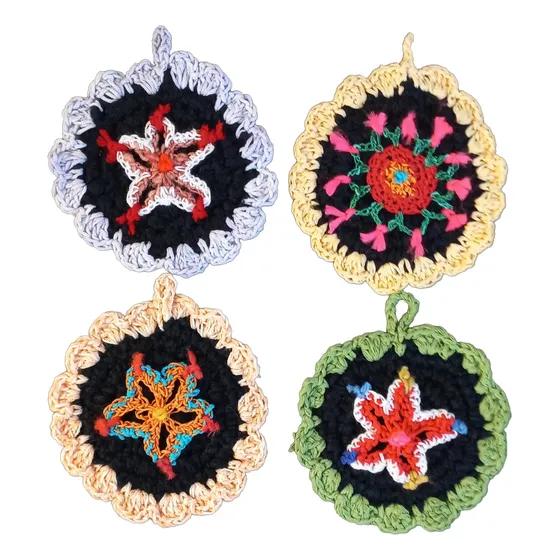Agarraderas Artesanales De Lana A Crochet X 4 Unidades