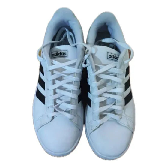 Zapatos adidas Grand Court Talla 41,5 Usados