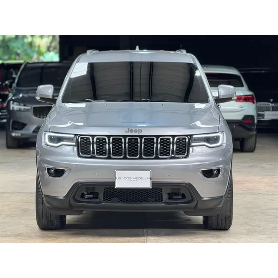 Jeep Grand Cherokee Laredo 3.6 Laredo