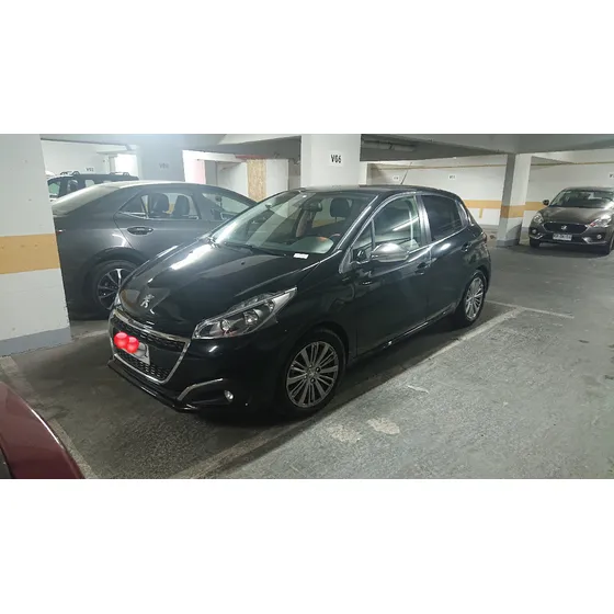 Peugeot 208 Signature Bluehdi 1.5