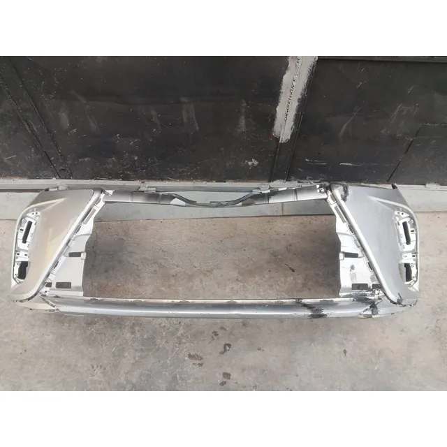 Parachoque Delantero Toyota Yaris  2020 2021 2022 2023 2024