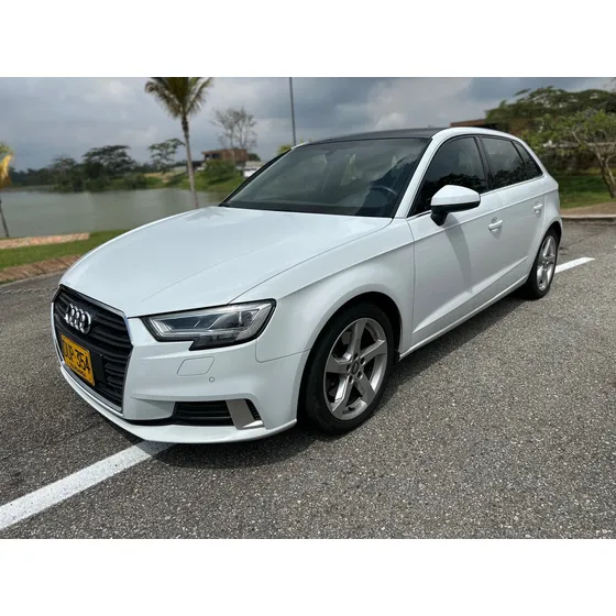 Audi A3 Sportback 2.0 Attraction