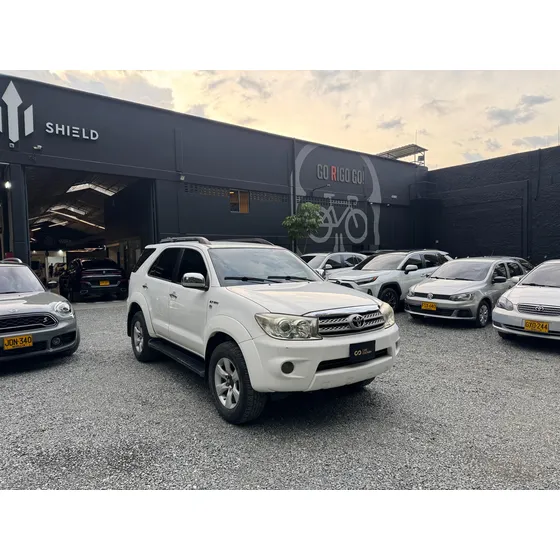 Toyota Fortuner 2.7l 4x4