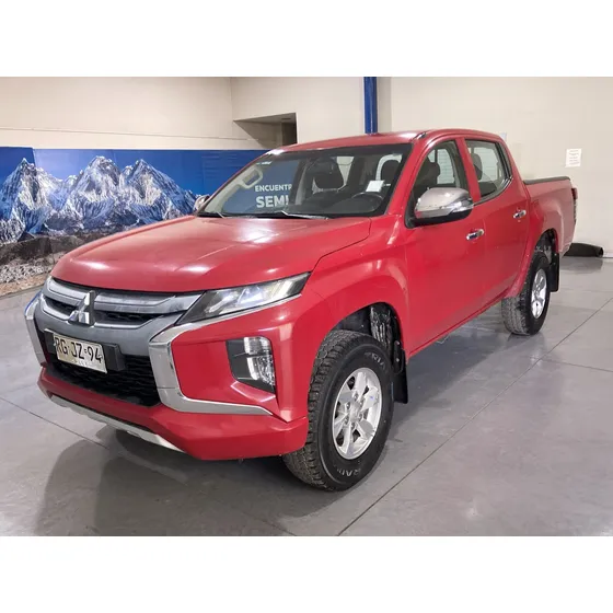 Mitsubishi L200 Katana Crt 4x4 Rgjz94