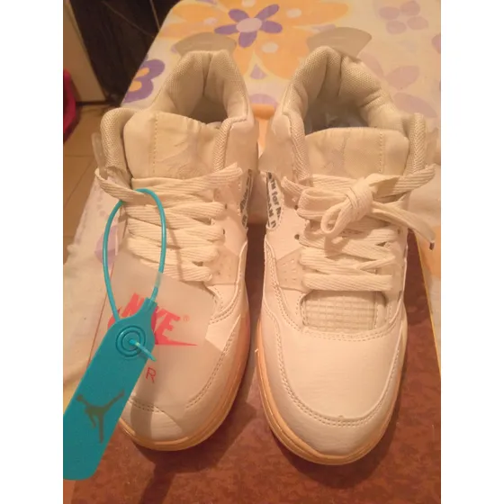 Zapatos Nike Beige Deportivos Para Dama Talla 39 Nuevos 