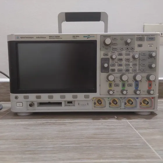 Osciloscopio De 200mhz