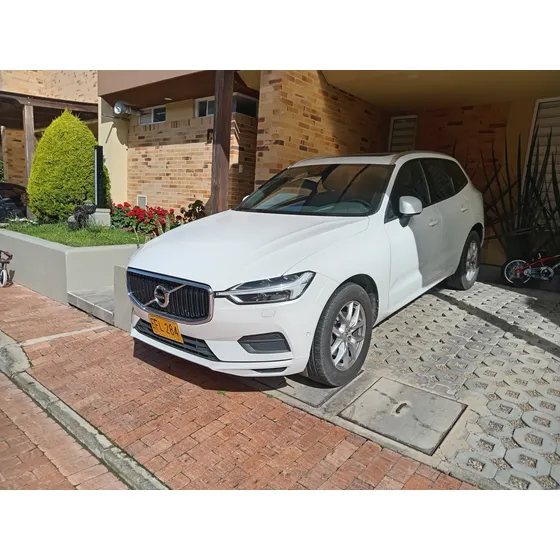 Volvo Xc60 2.0 D4 Awd Momentum