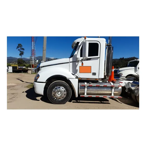 Tractocamion Freighliner -  Columbia  2012