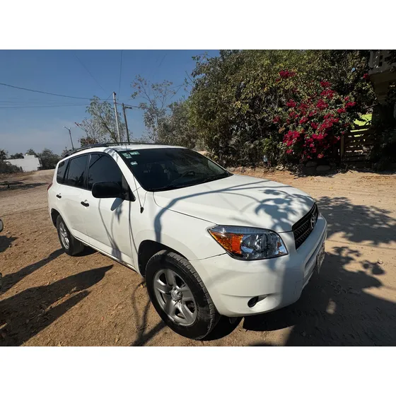 Toyota Rav4 Vagoneta Base 3 Fila At