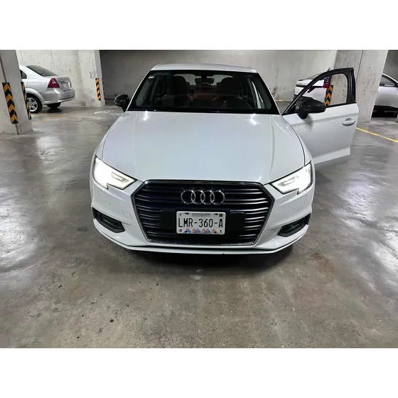 Audi A3 1.4 Sedán Dynamic At Dsg