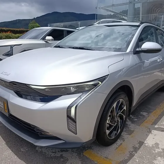 Kia K3 Cross 2025 1.6 Zenith At