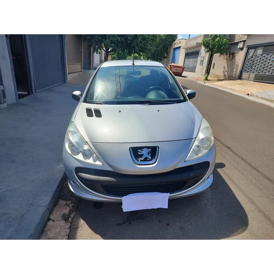 Peugeot 207 1.4 Xr Sport Flex 5p
