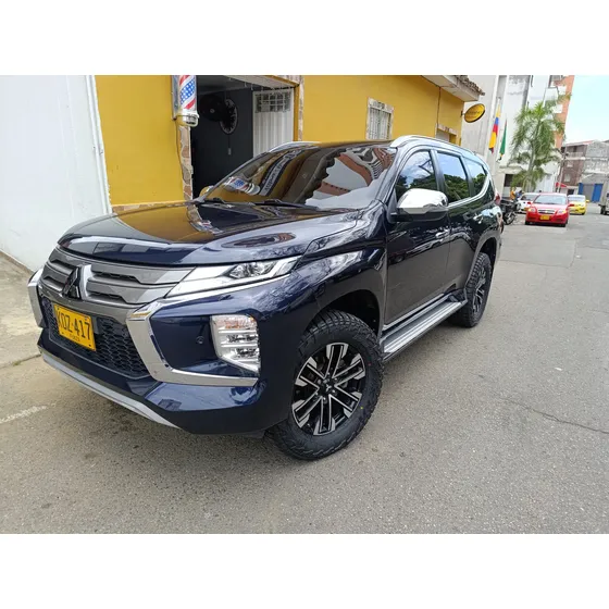 Mitsubishi Montero 2.5 215 Hp