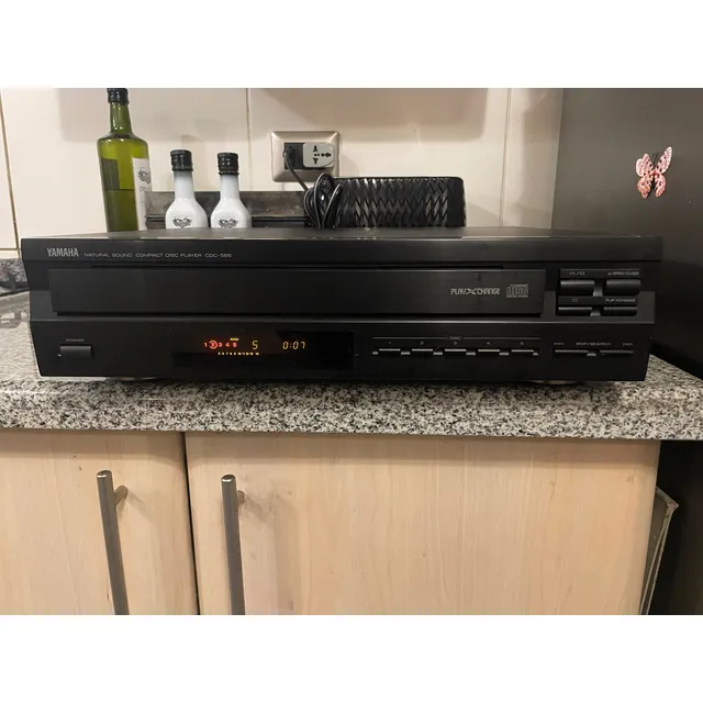 Compact Disc Yamaha Cdc-565 Excelente Negro