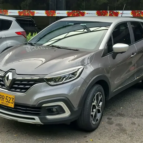 Renault Captur 2023 1.3 T Iconic Cvt