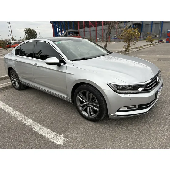 Volkswagen Passat 2.0 Tsi Highline 220cv