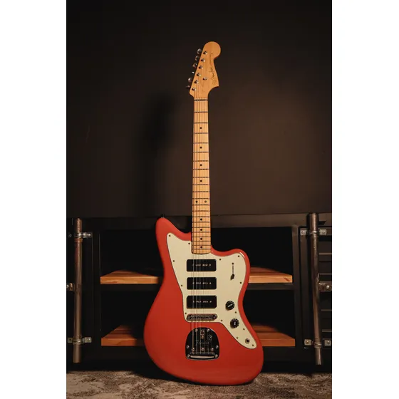 Guitarra Fender Jazzmaster 90 Fiesta Red - 2021