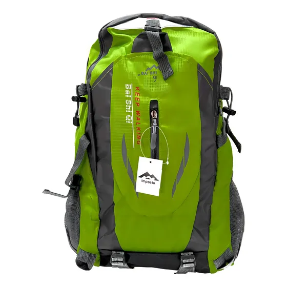 Mochila deportiva Impacto MOCH11 color verde diseño lisa 40L
