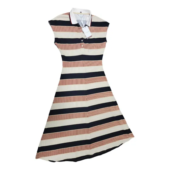 Elegante Y Casual A La Vez. Vestido Tommy Hilfiger A Rayas