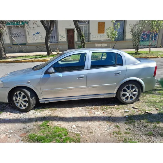 Chevrolet Astra 2.0 Gls