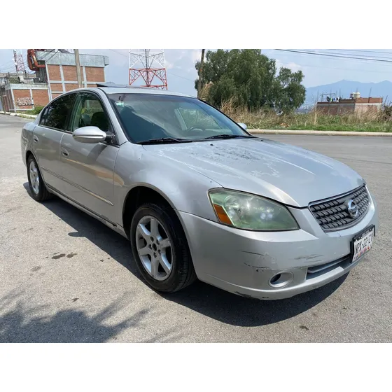 Nissan Altima 2.5 Se Aa Ee Cd Piel Qc At