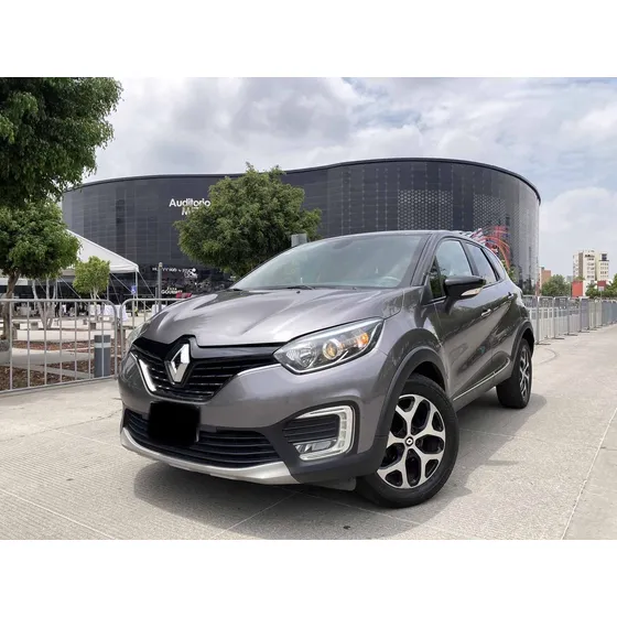 Renault Captur 2.0 Iconic At