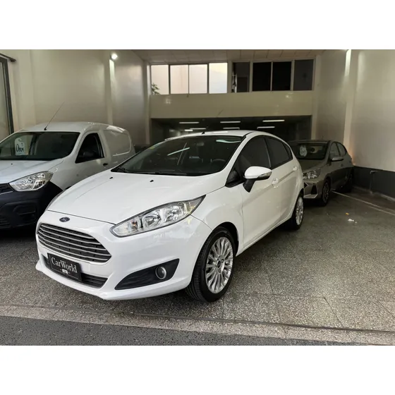 Ford Fiesta Kinetic 1.6 Se Powershift 120cv
