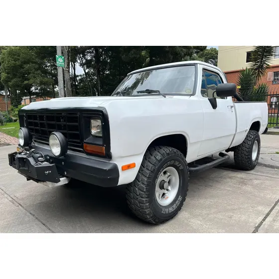 Dodge Power Ram 4x4 5.2